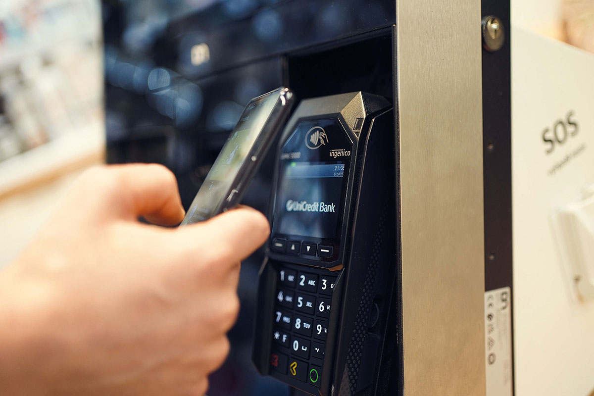 Platobný terminál Ingenico Lane/3000